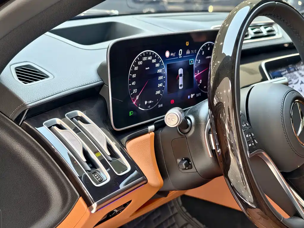 Mercedes-Benz S-Class — миниатюра 5