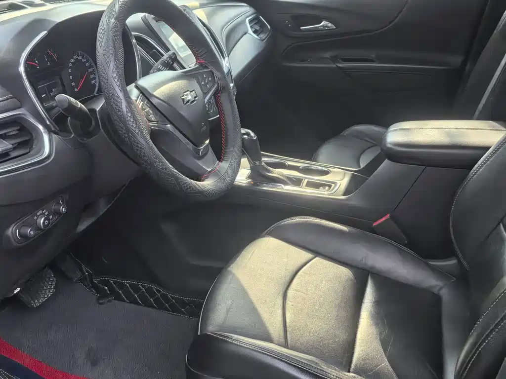 Chevrolet Equinox — миниатюра 7