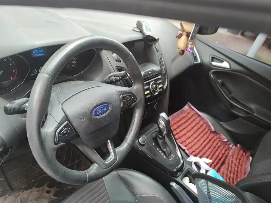 Ford Focus — миниатюра 13