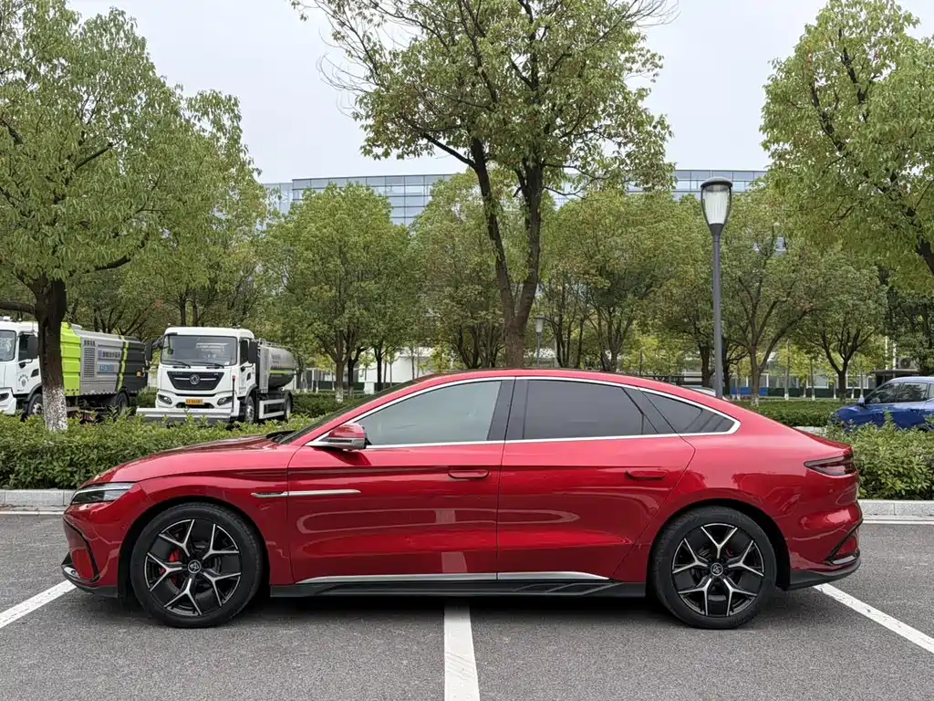 BYD Han — миниатюра 7