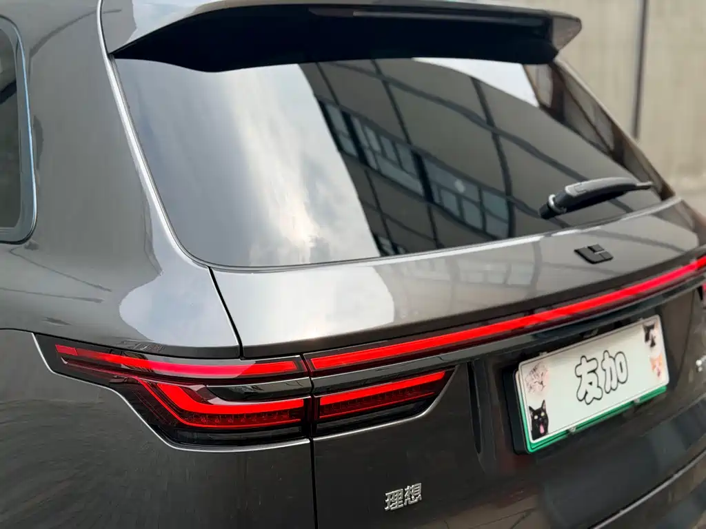 Li Auto ONE 2021 6 мест