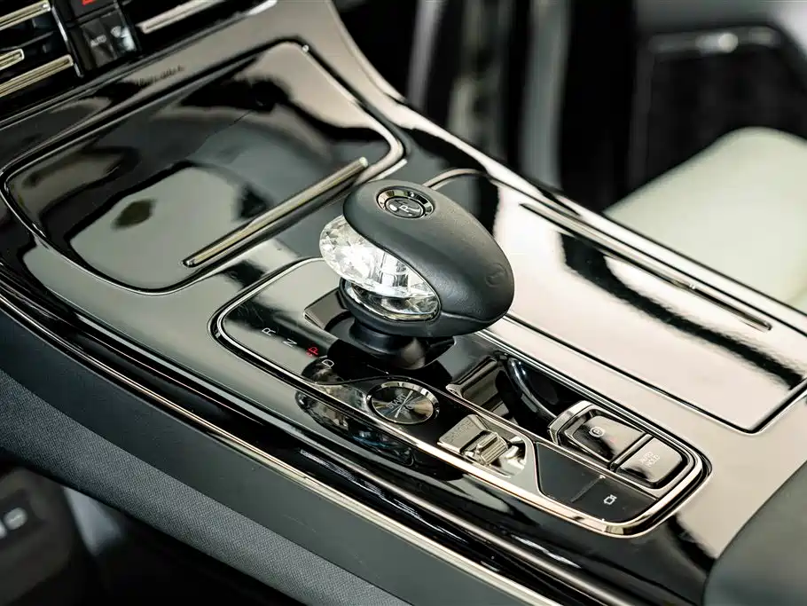 GAC Motor Trumpchi E9 — миниатюра 12