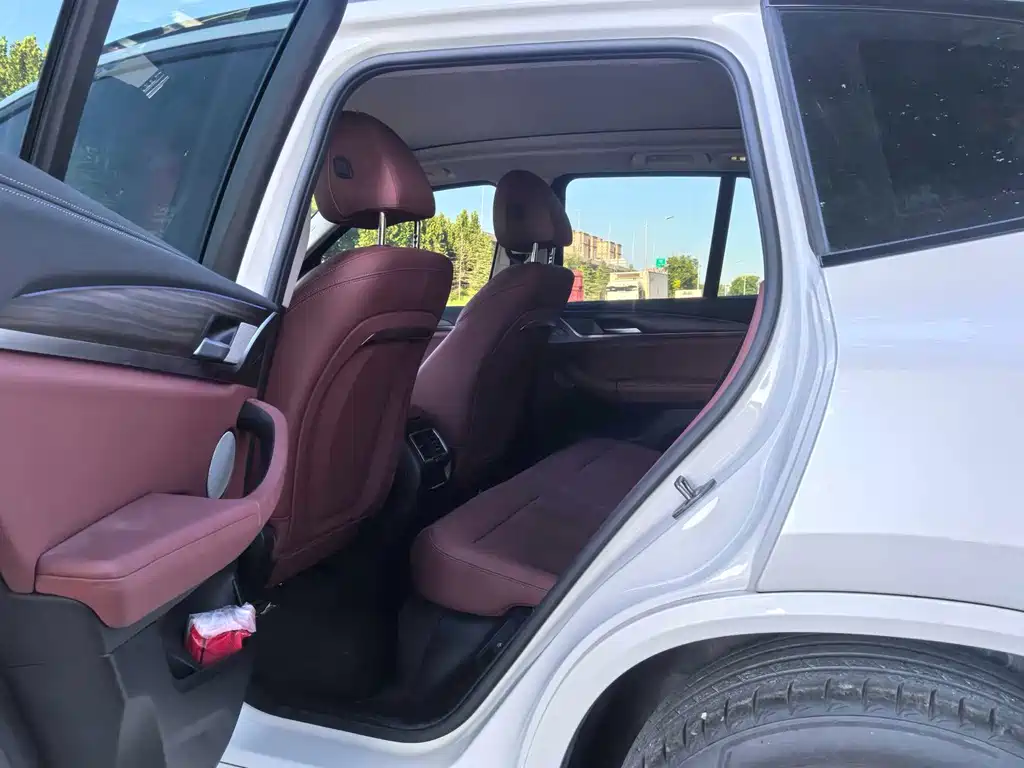 BMW X3 — миниатюра 5