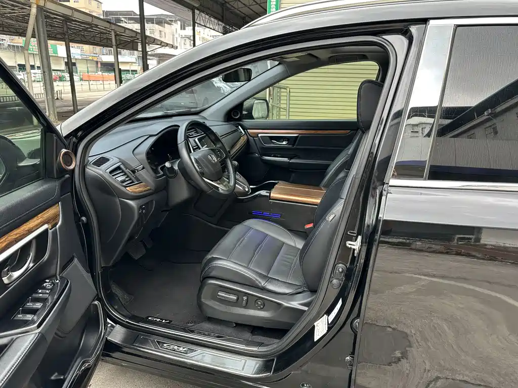 HONDA CR V
