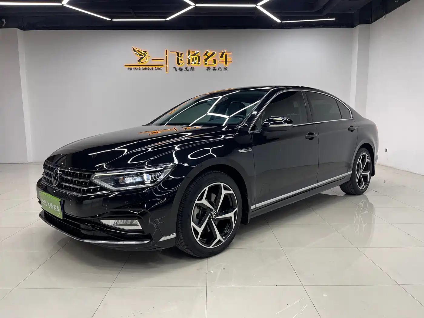 迈腾 2023款 200万辆纪念版 330TSI DSG豪华型 2023