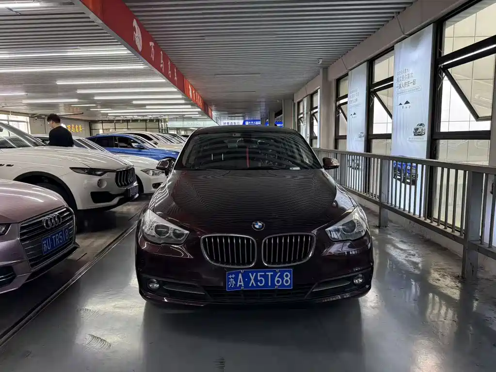 BMW 5 Series GT — миниатюра 2