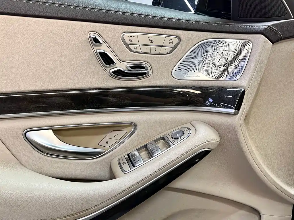Mercedes-Benz S-Class — миниатюра 10
