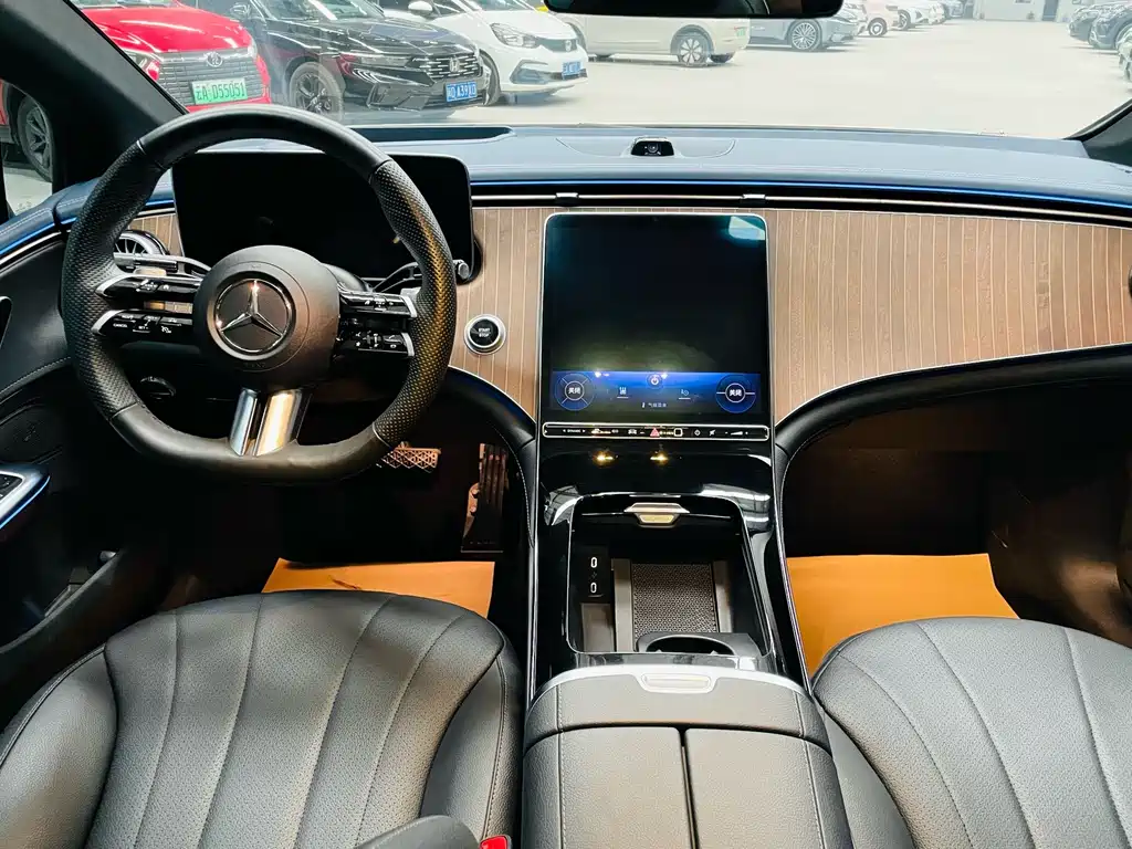 Mercedes-Benz EQE — миниатюра 23
