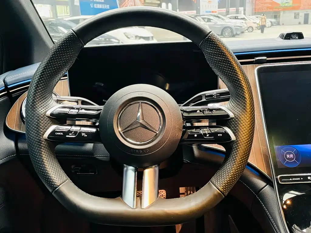 Mercedes-Benz EQE — миниатюра 24