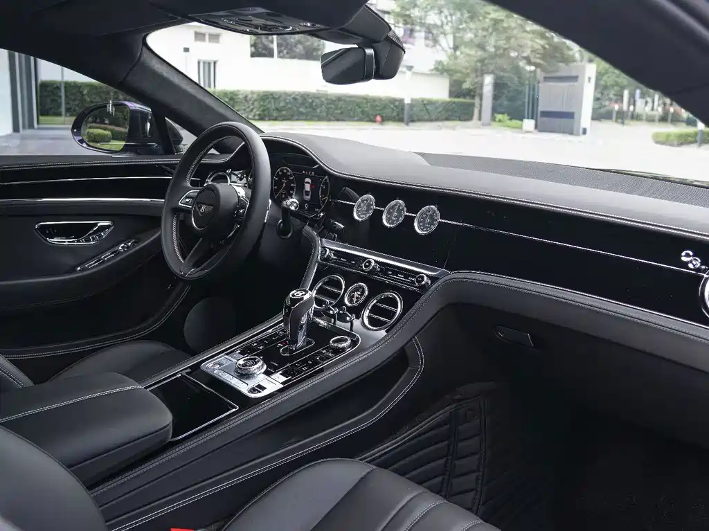 Bentley Continental — миниатюра 18