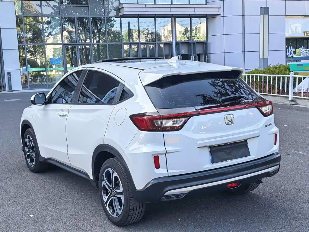Honda XR-V 1.5 л 2022 г. Белый, пробег 49000 км