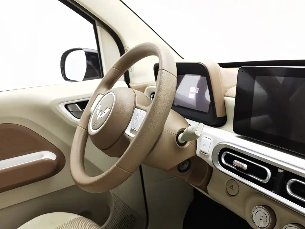 Wuling MINIEV — миниатюра 22