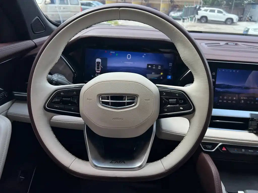 Geely Xingyue L — миниатюра 16