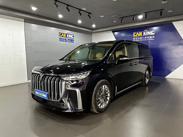 VOYAH LANTU DREAMER 2024