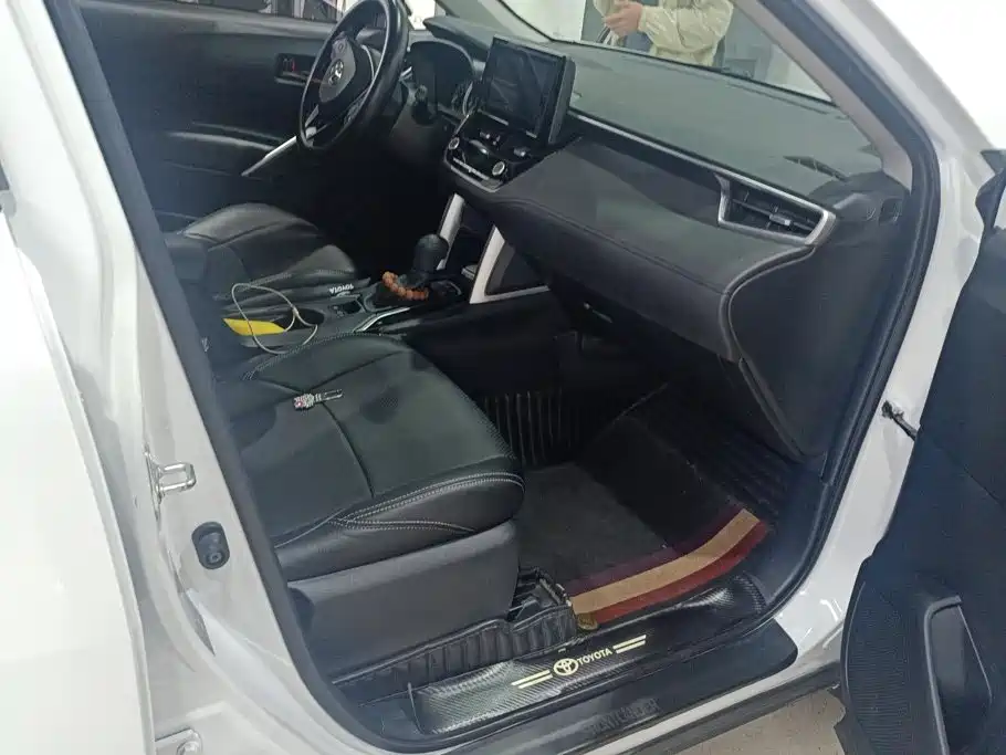 Toyota Frontlander — миниатюра 8