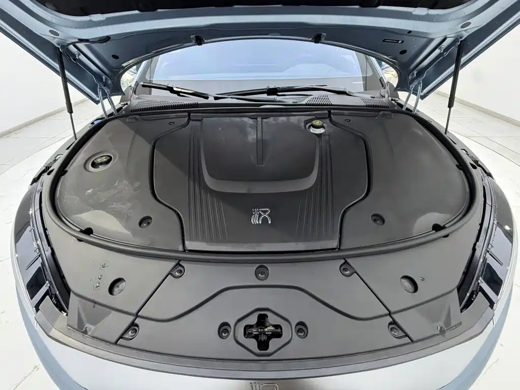 BYD Han — миниатюра 12
