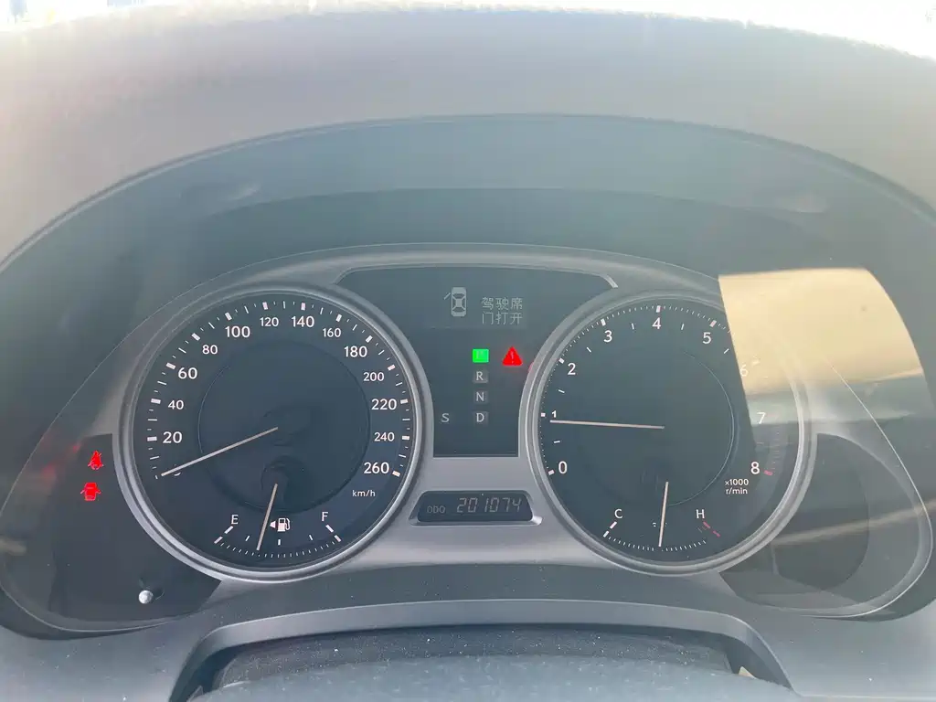 Lexus IS — миниатюра 15