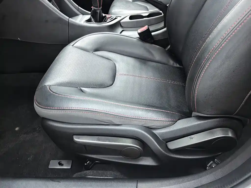Chery Arrizo 5 — миниатюра 20
