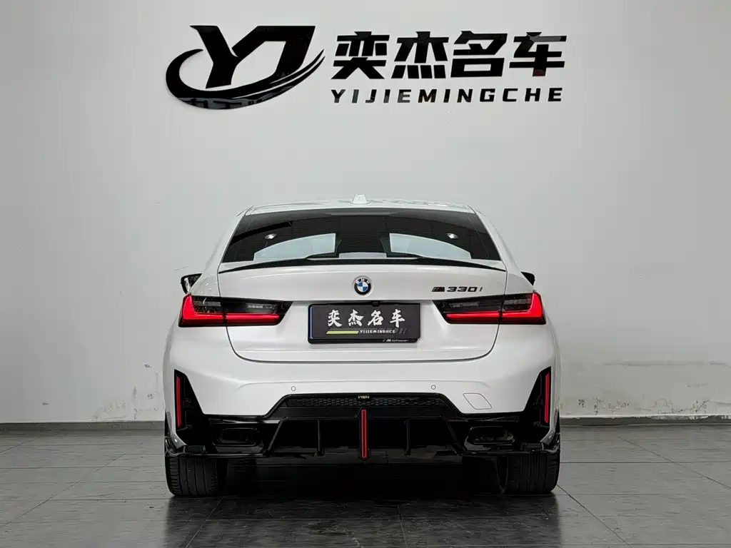 BMW 3 Series — миниатюра 8