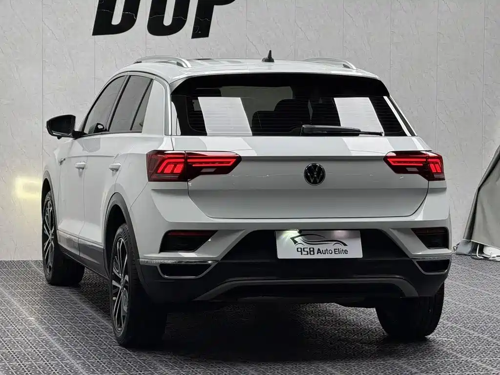 Volkswagen T-Roc — миниатюра 12
