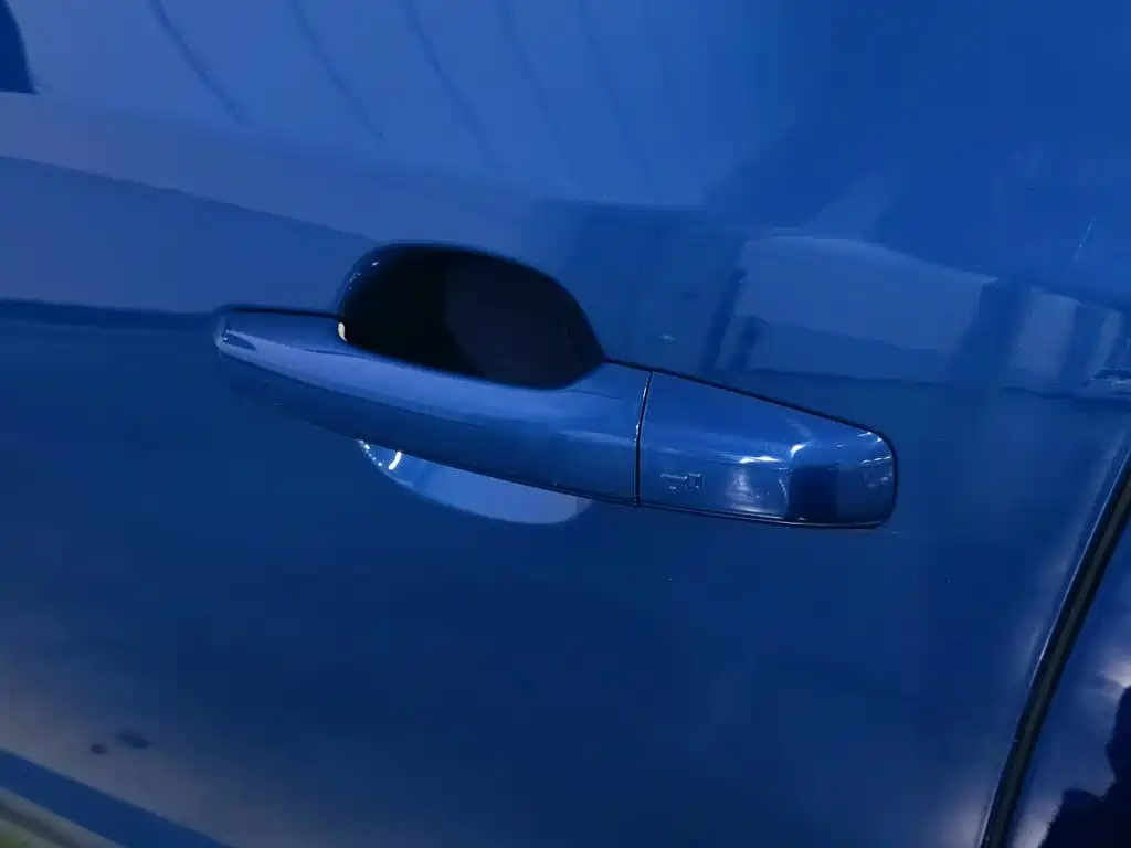 Jaguar E-PACE — миниатюра 18