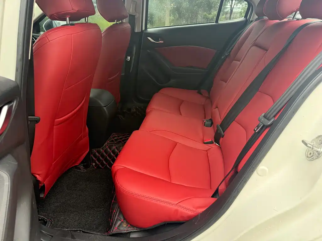 Mazda 3 Axela — миниатюра 9