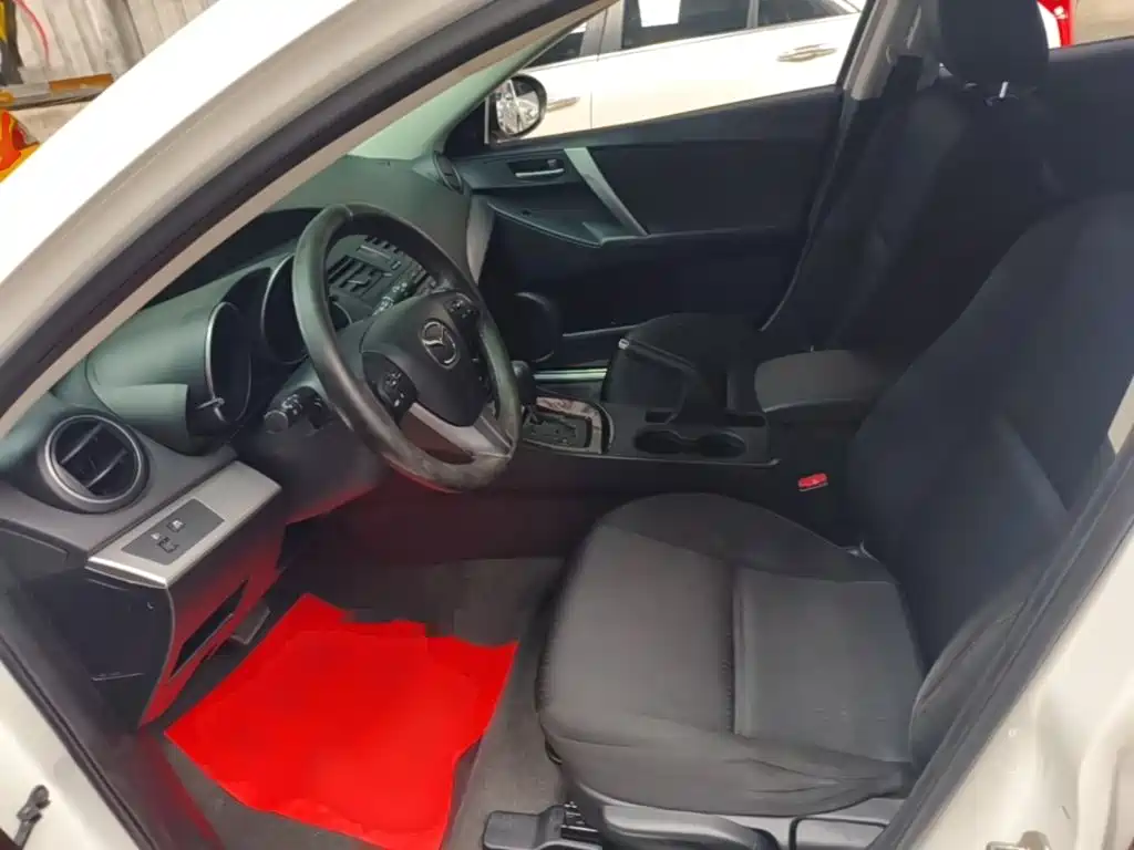 Mazda 3 Xingcheng — миниатюра 15