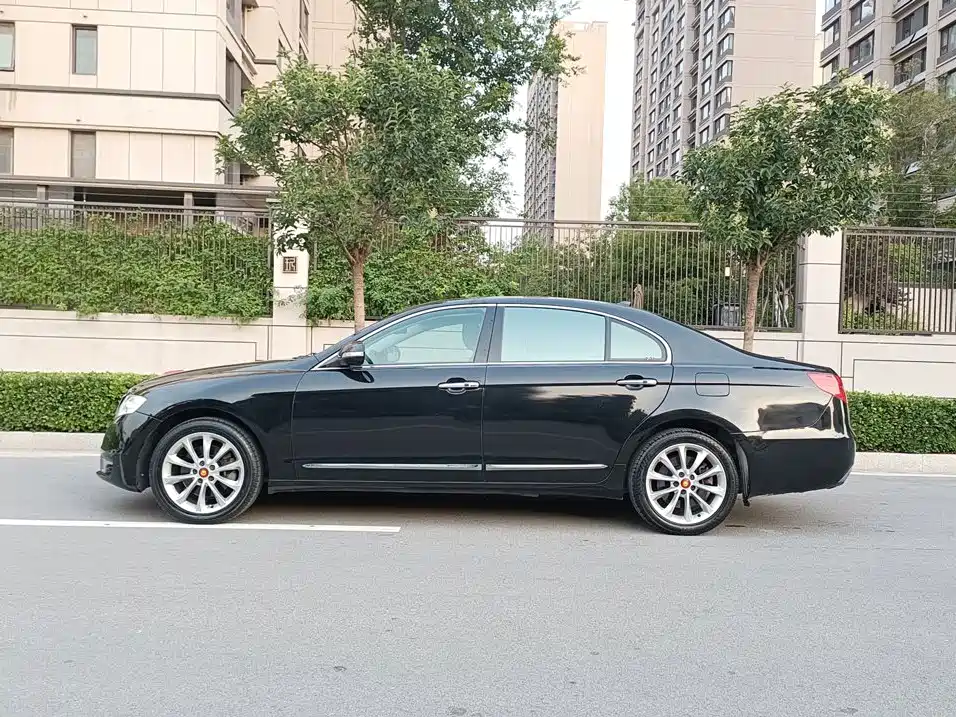 Hongqi Hongqi H7 — миниатюра 3