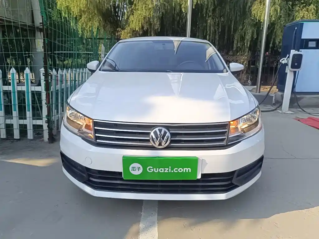Volkswagen Santana — миниатюра 3