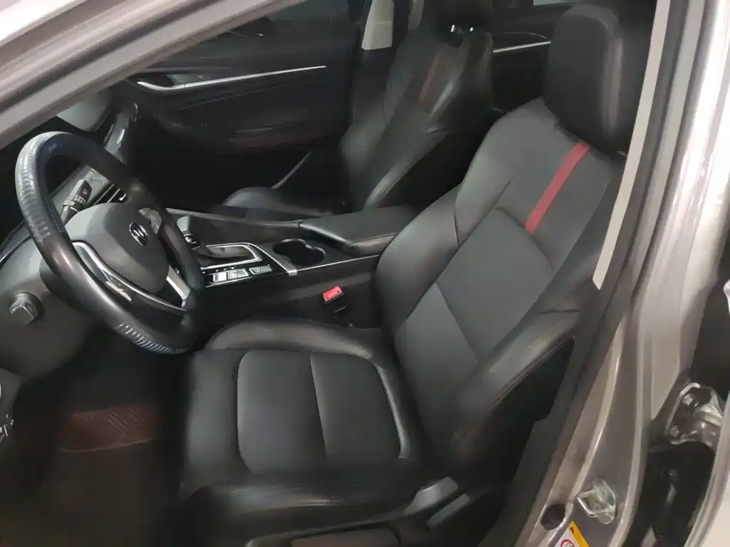 Changan Eado — миниатюра 9