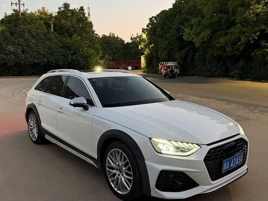 Audi A4 (Import) — миниатюра 3