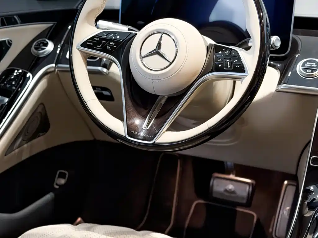 Mercedes-Benz S-Class — миниатюра 10
