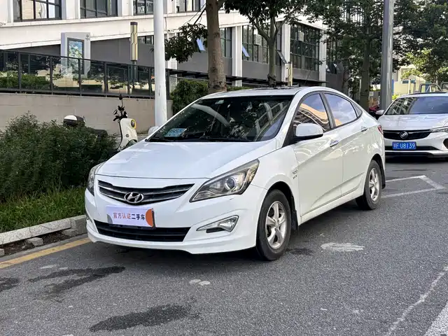 Hyundai Verna