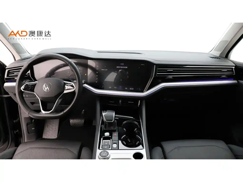 Volkswagen Touareg New Energy — миниатюра 5