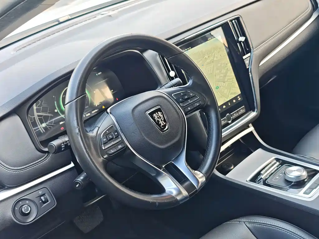 Roewe i6 New Energy — миниатюра 14
