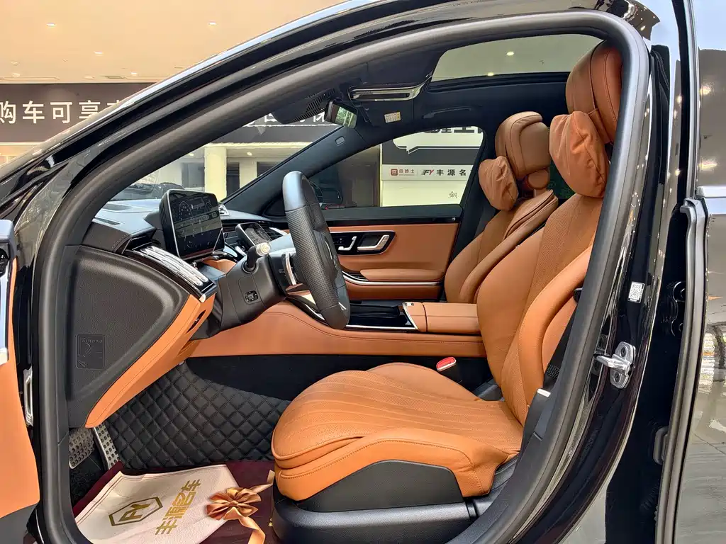 Mercedes-Benz S-Class — миниатюра 6