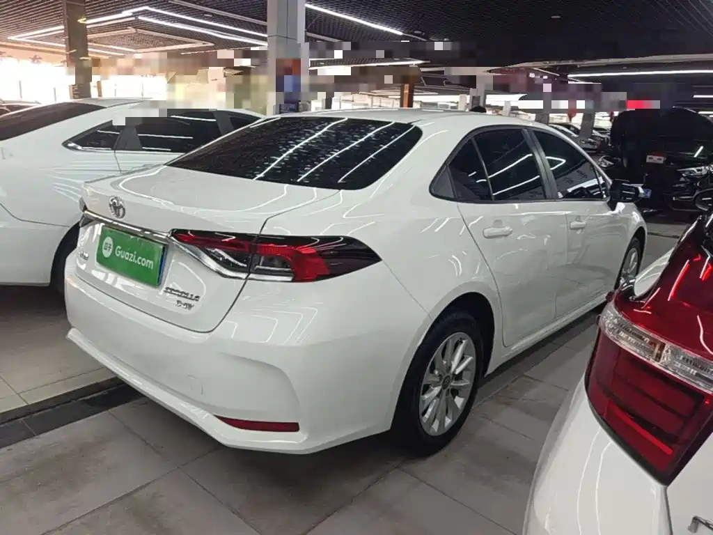 Toyota Corolla — миниатюра 7