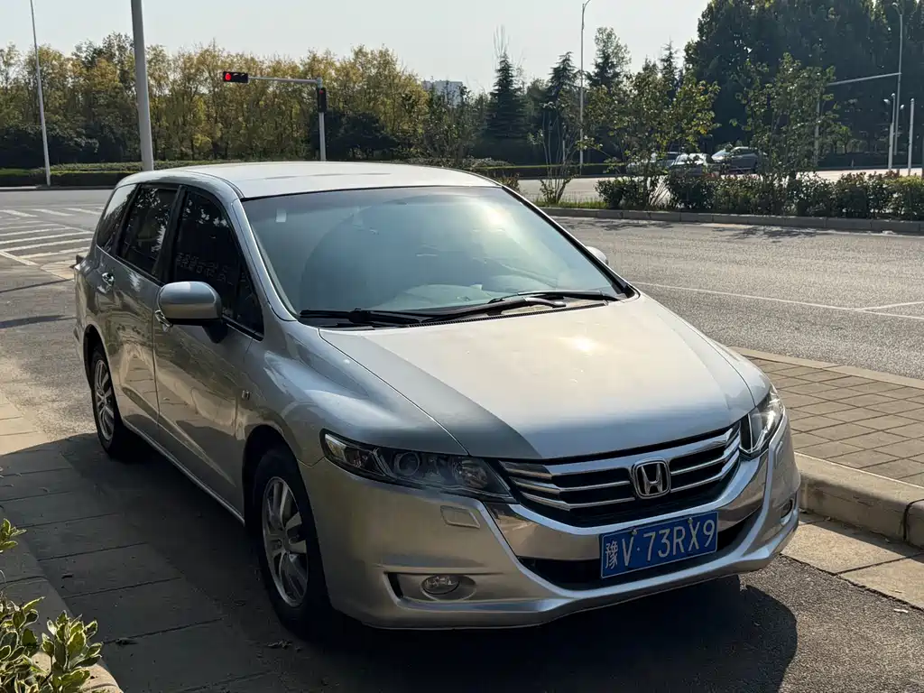 Honda Odyssey — миниатюра 3