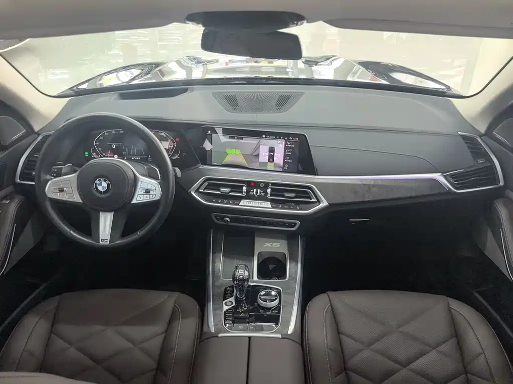 BMW X5 — миниатюра 9