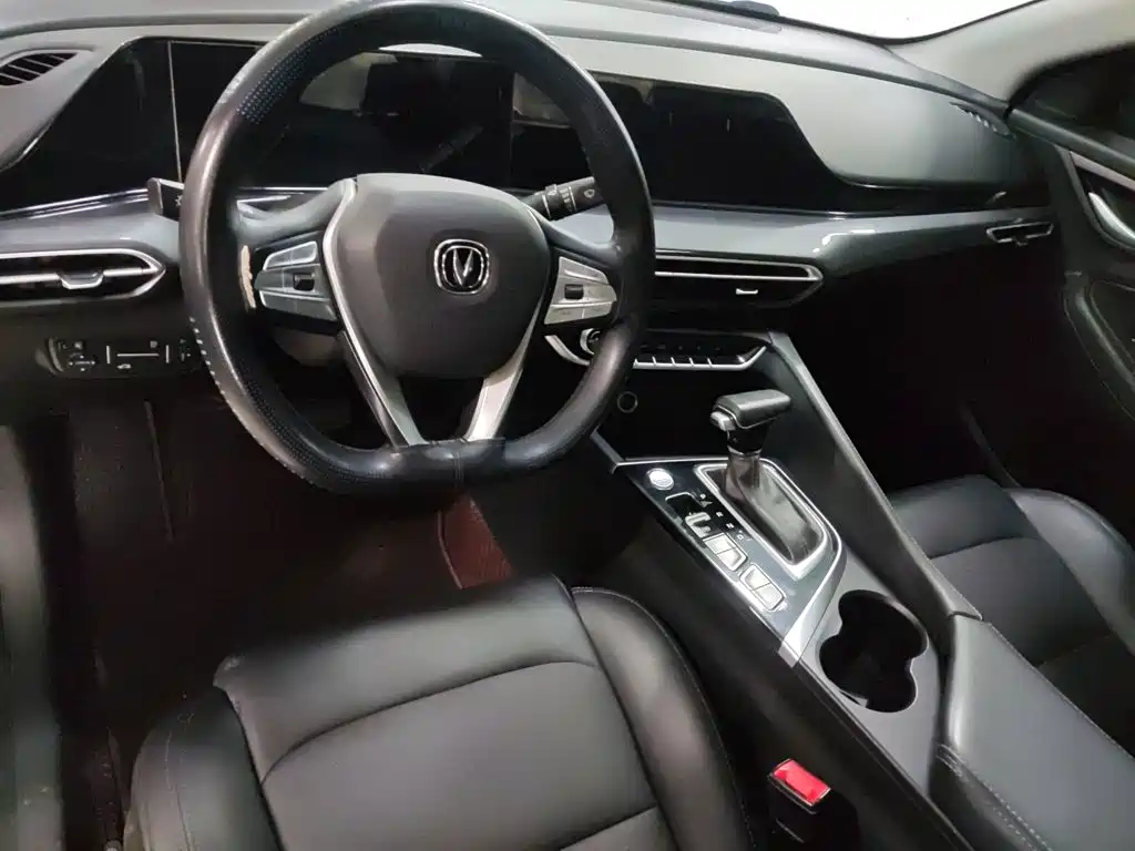 Changan Eado — миниатюра 3