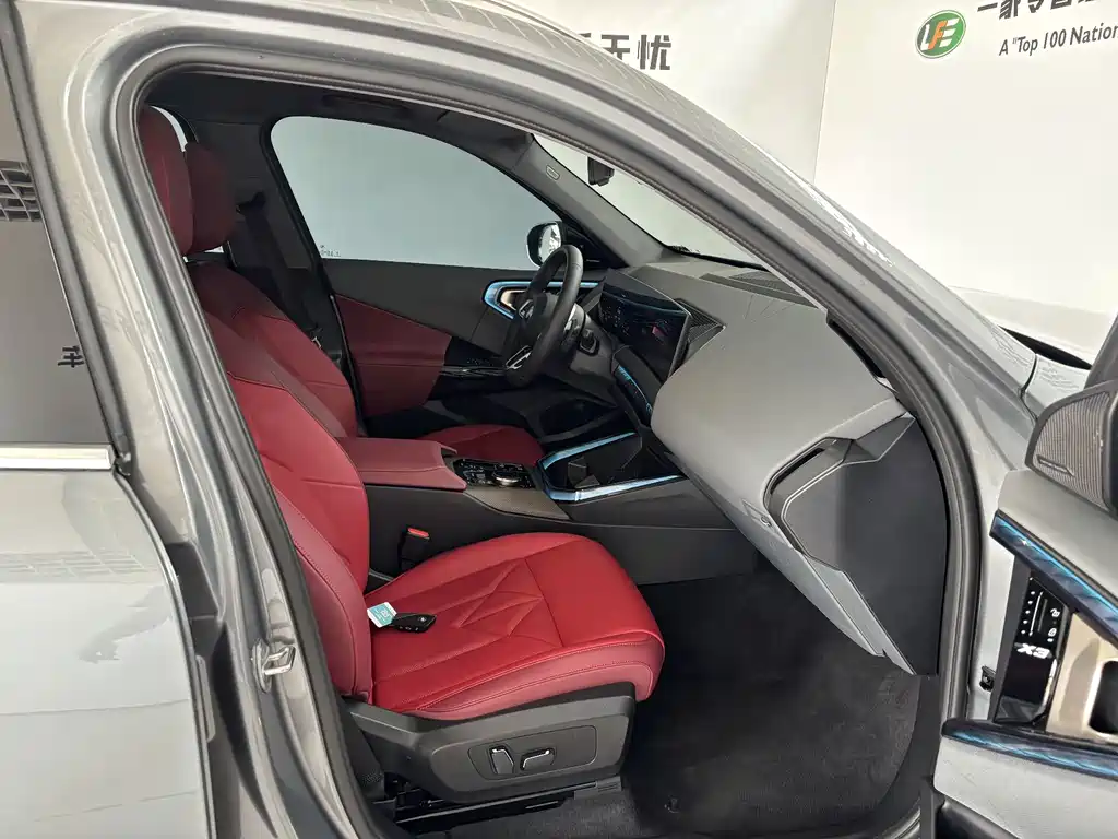 BMW X3 — миниатюра 25