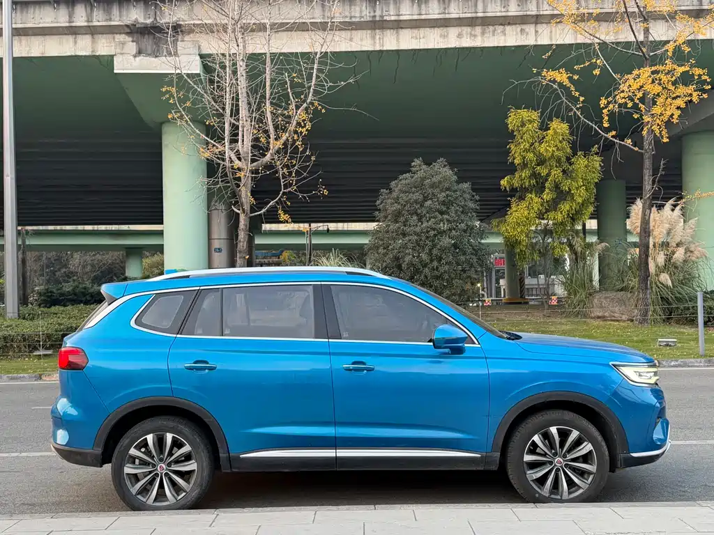 ROEWE RX5 MAX