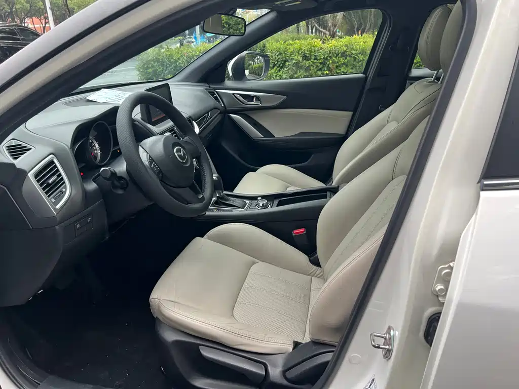 Mazda CX-4 — миниатюра 9