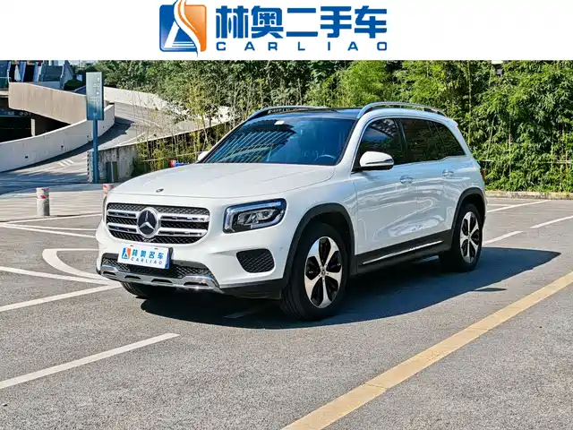 MERCEDES-BENZ GLB 2022