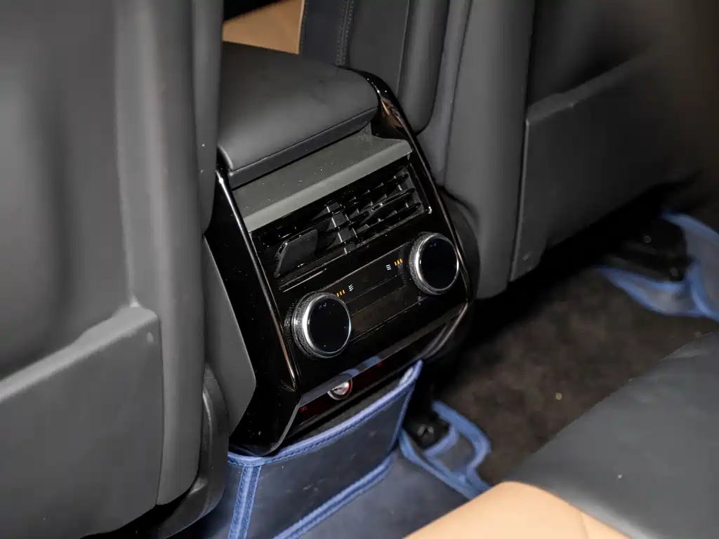 Land Rover Sport — миниатюра 23
