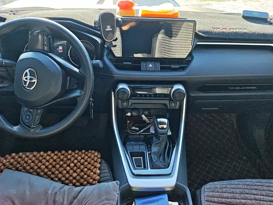Toyota Wildlander — миниатюра 12