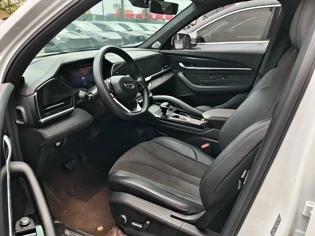 Geely Xingyue L — миниатюра 8