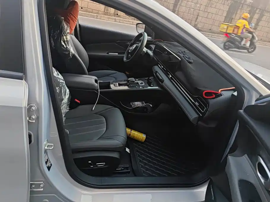 GAC Motor Shadow Leopard — миниатюра 8