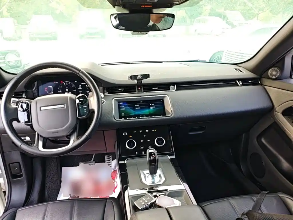 Land Rover Evoque — миниатюра 10