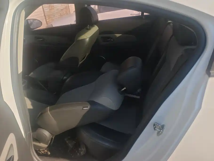 Chevrolet Cruze — миниатюра 11